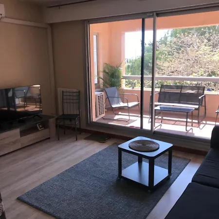 Center Duplex